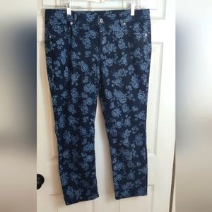 Liz Claiborne Rose Crop Jeans